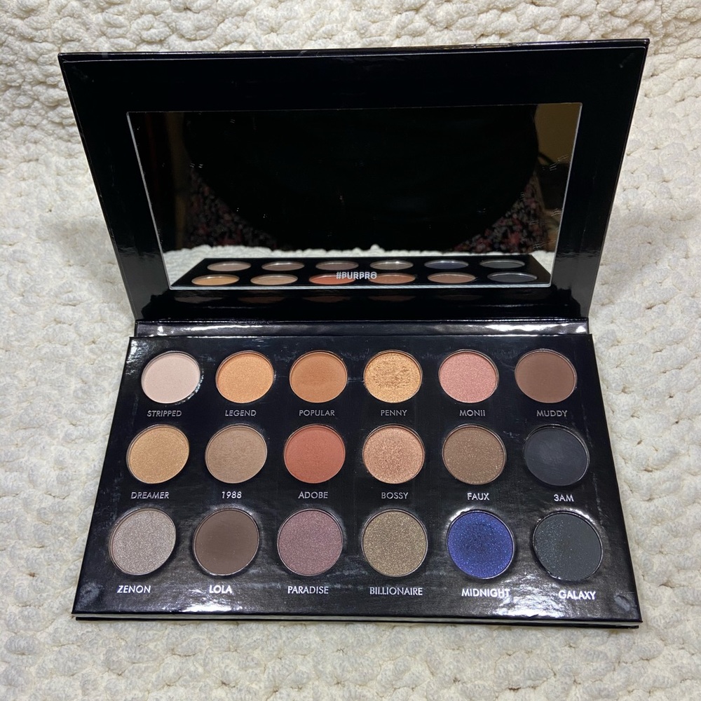 Pur pro X Etienne eyeshadow palette.